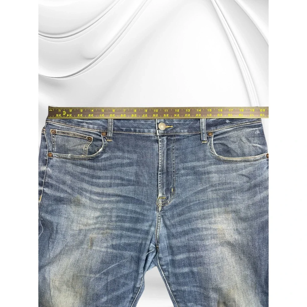 American Eagle Outfitters Mens Blue Straight Leg Denim Jeans 38x32 Medium Wash
